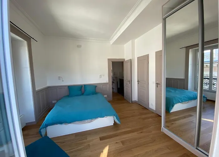 Location Dans Le Grand Hotel D\'Aix Les Bains